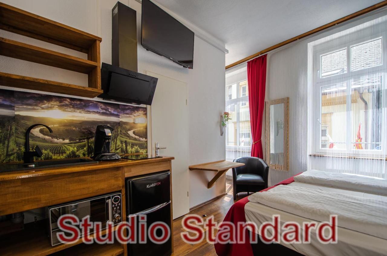 Moselunion - Aparthotel Landsknecht Cochem Bagian luar foto